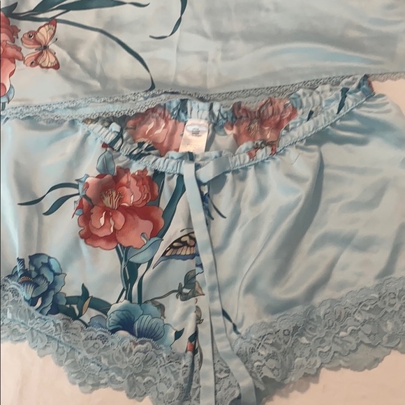 In Bloom by Jonquil 2 piece Pajamas - Picture 3 of 5